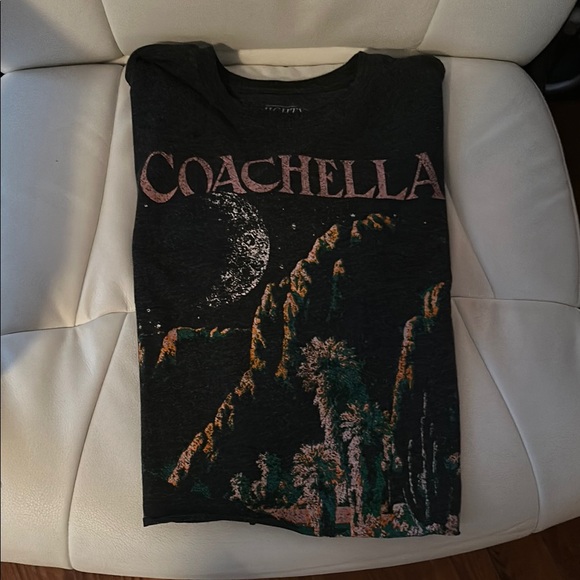 Coachella Cropped T-Shirt, XS - Picture 6 of 9